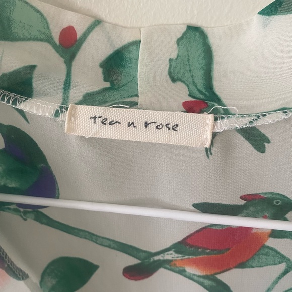 Tea N Rose Blouse, Size: Small/Medium, Bird Print - Picture 2 of 2